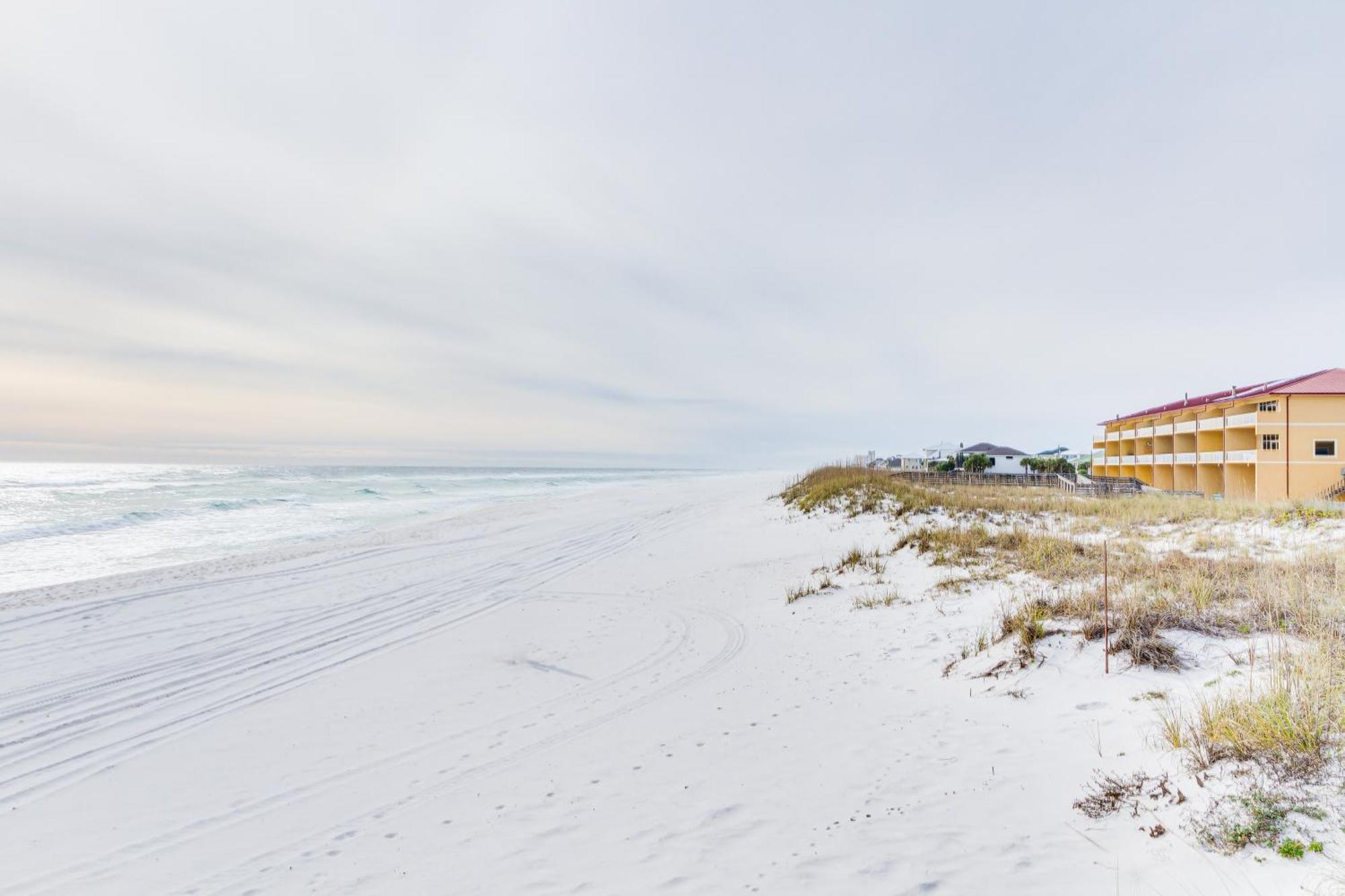 Pensacola Beach Condo With Patio And Access To Beach! Extérieur photo